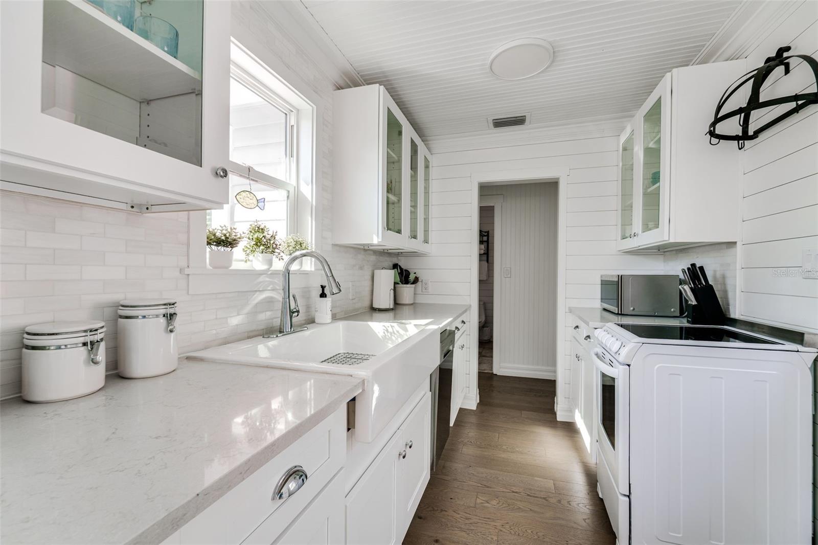 Image 23 of 36 For 12412 Sunshine Lane