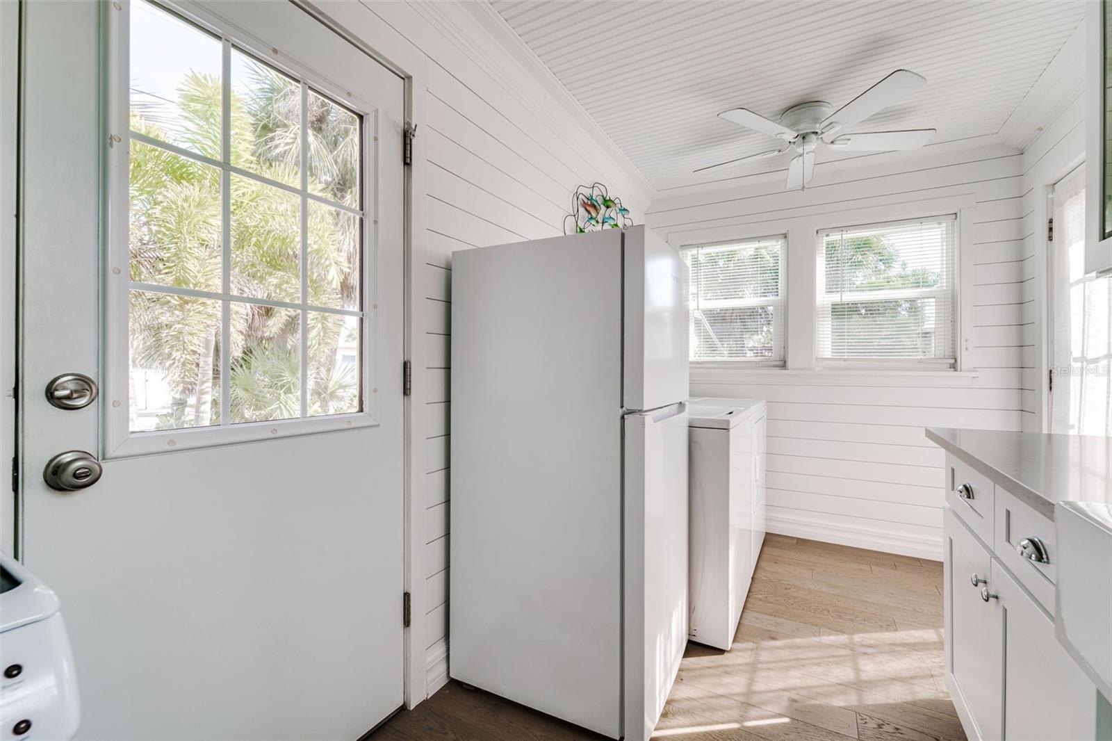 Image 25 of 36 For 12412 Sunshine Lane