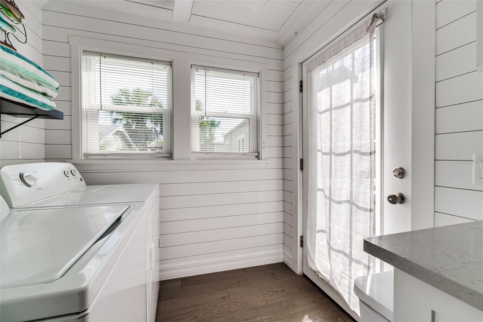 Image 26 of 36 For 12412 Sunshine Lane