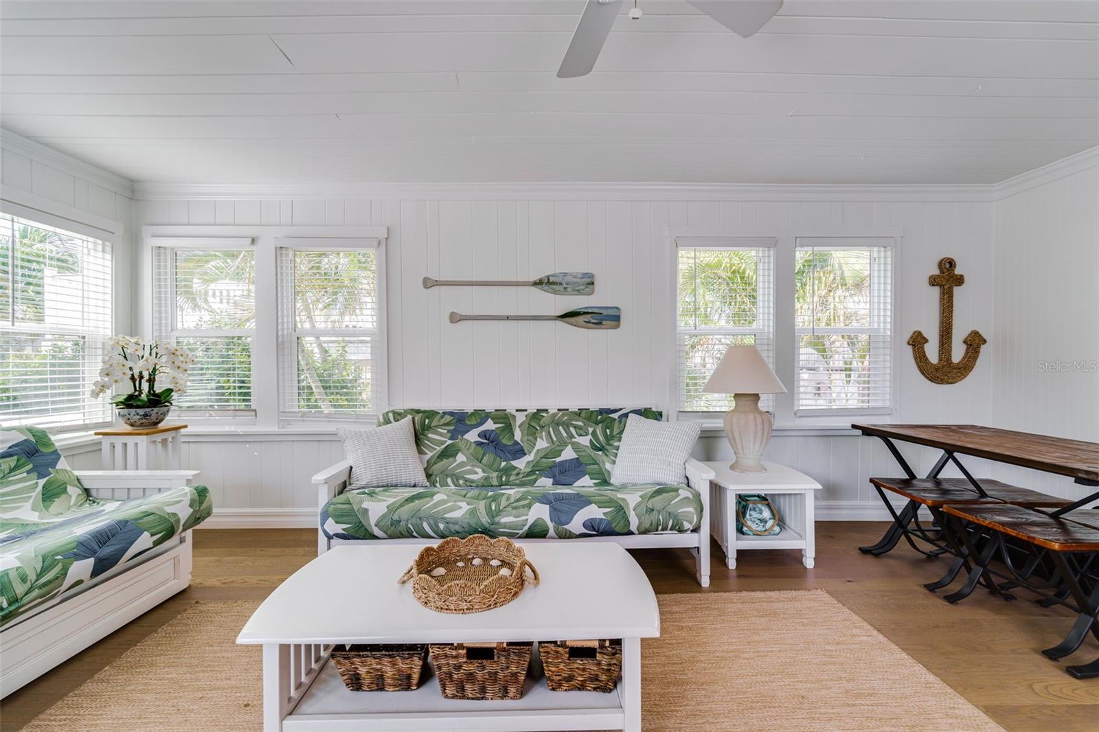 Image 3 of 36 For 12412 Sunshine Lane