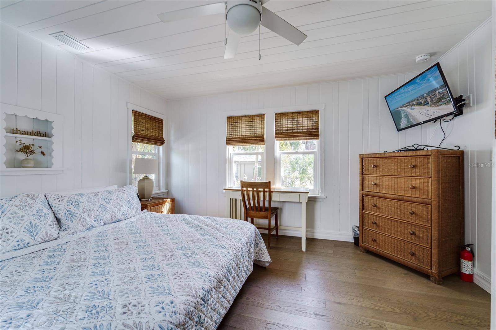 Image 30 of 36 For 12412 Sunshine Lane