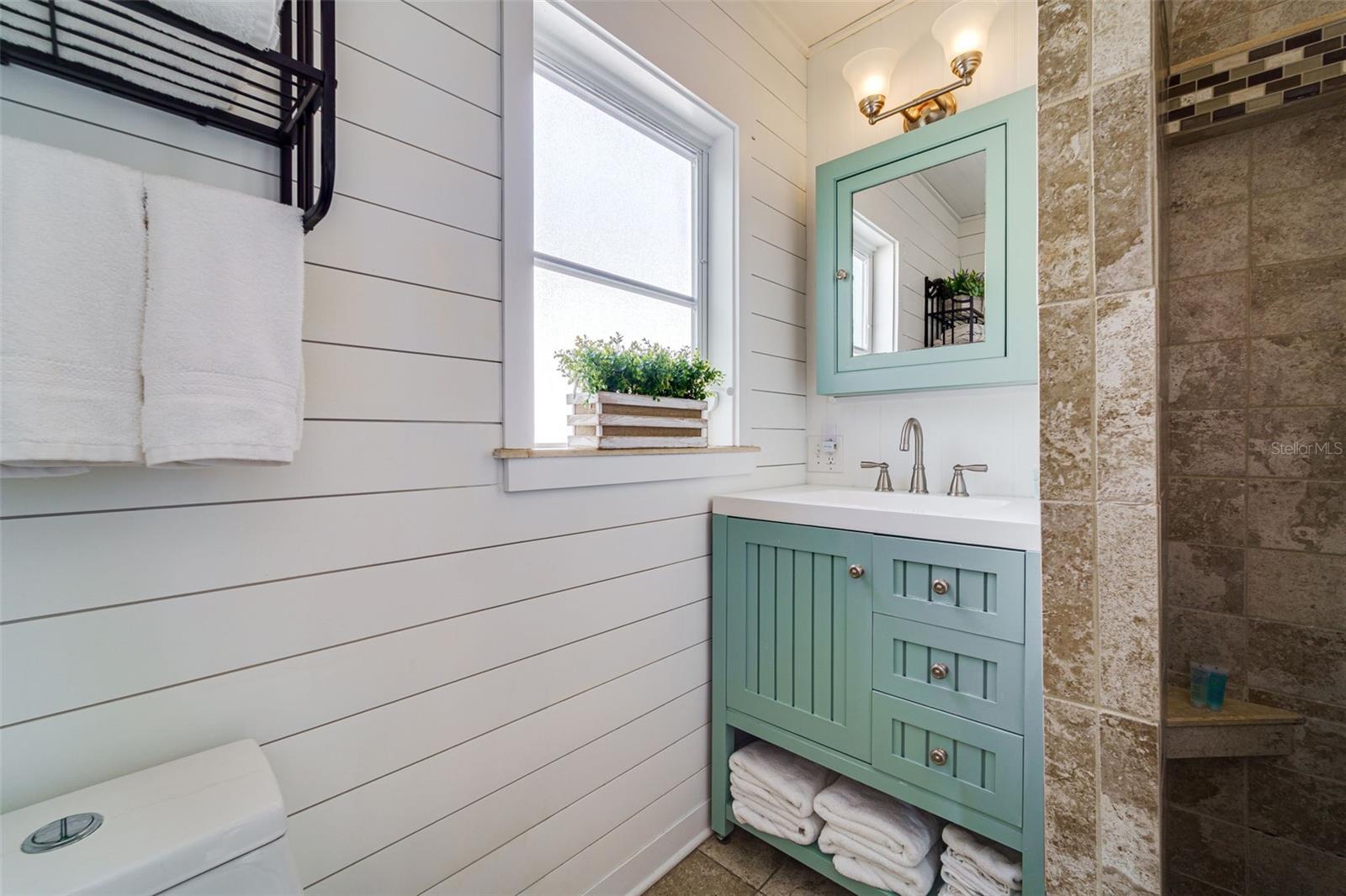 Image 31 of 36 For 12412 Sunshine Lane