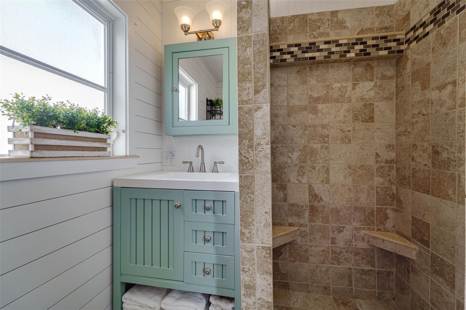 Image 8 of 36 For 12412 Sunshine Lane