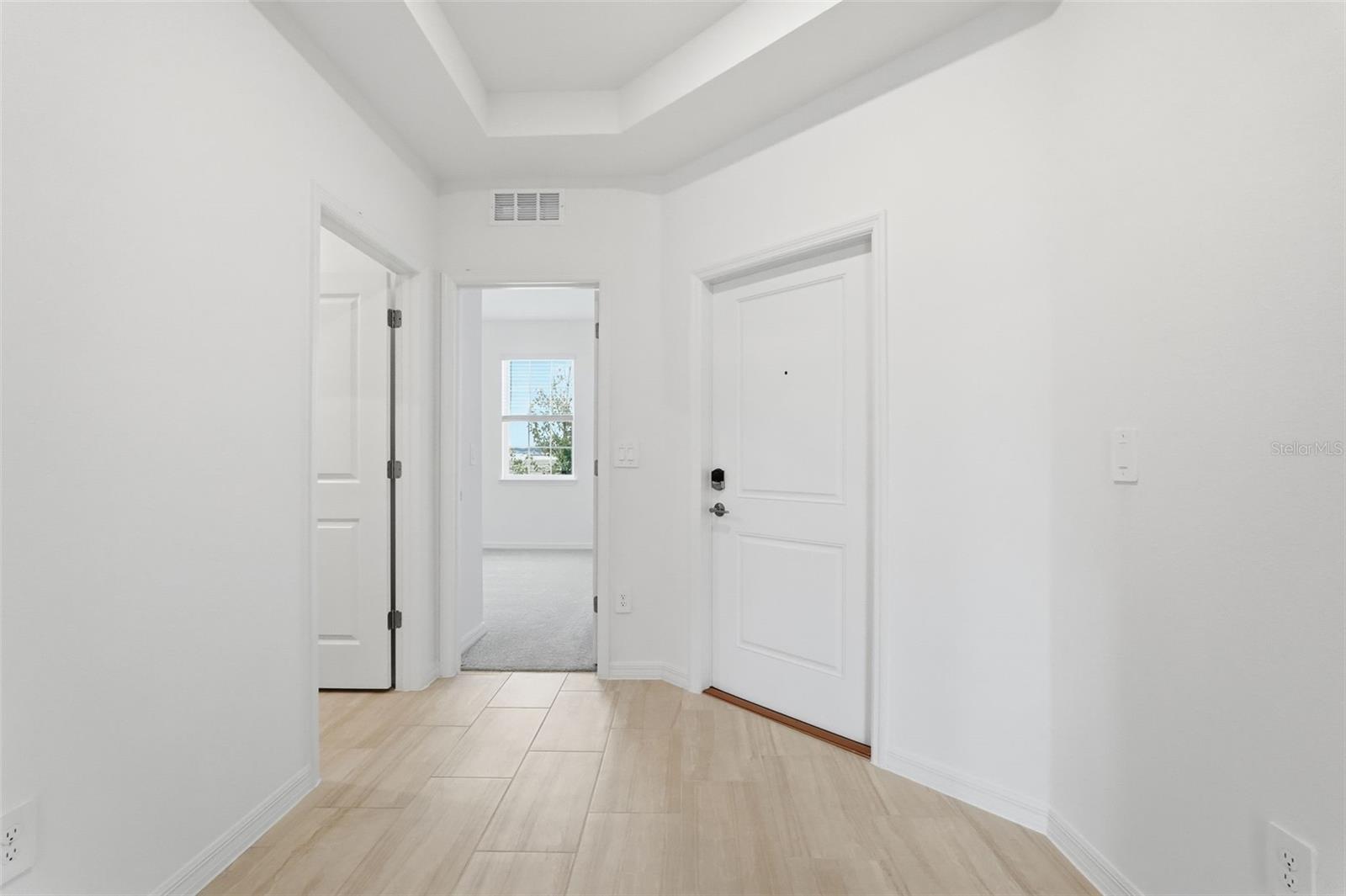 Image 23 of 33 For 9222 Scouter Bee Place