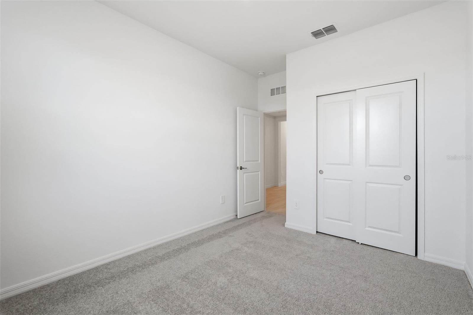 Image 25 of 33 For 9222 Scouter Bee Place