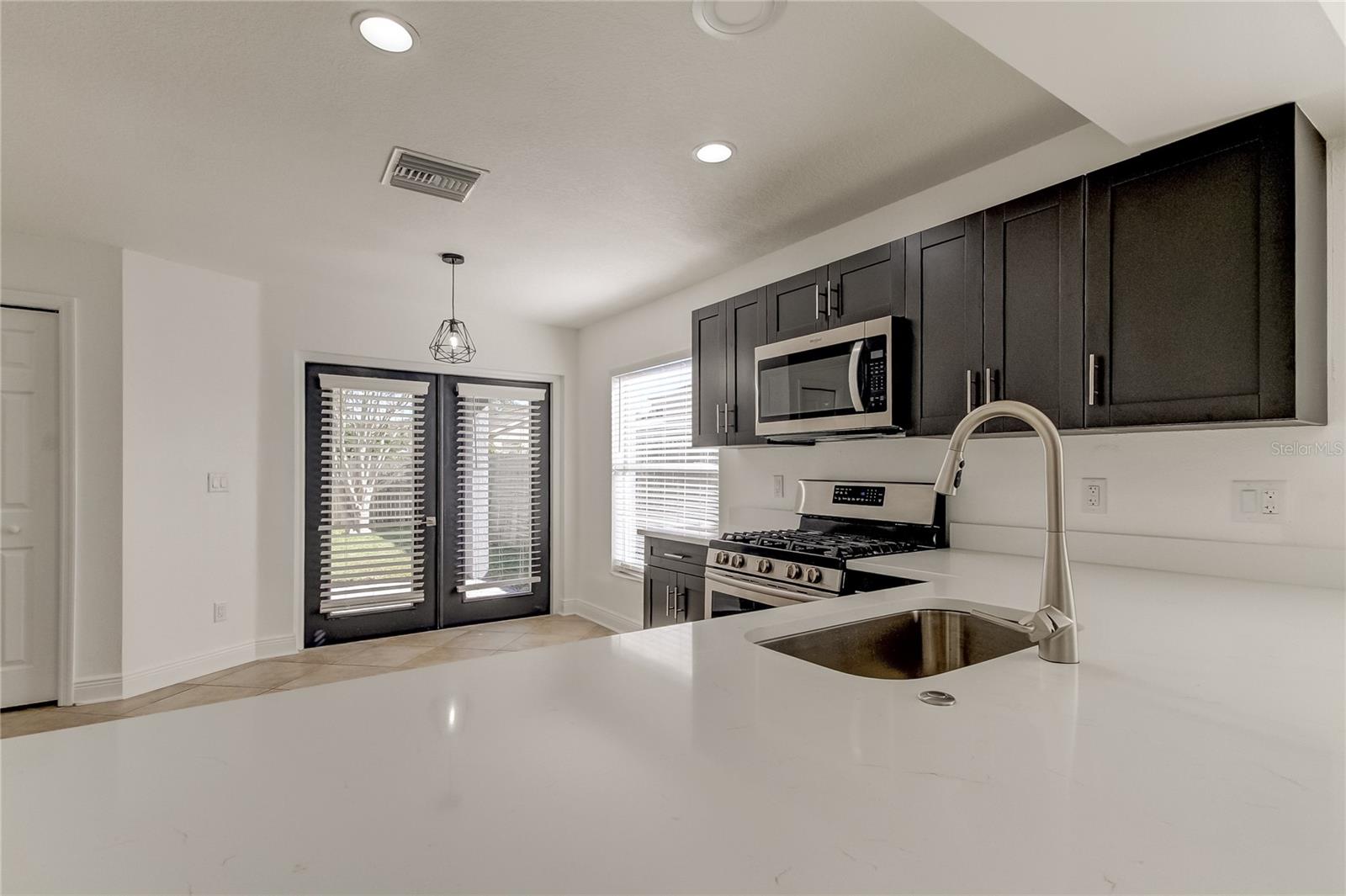 Image 12 of 54 For 6032 Lanshire Drive