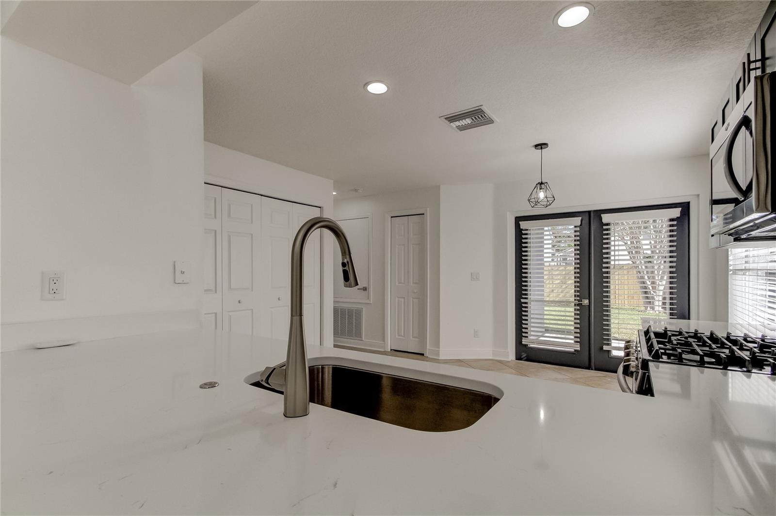 Image 13 of 54 For 6032 Lanshire Drive