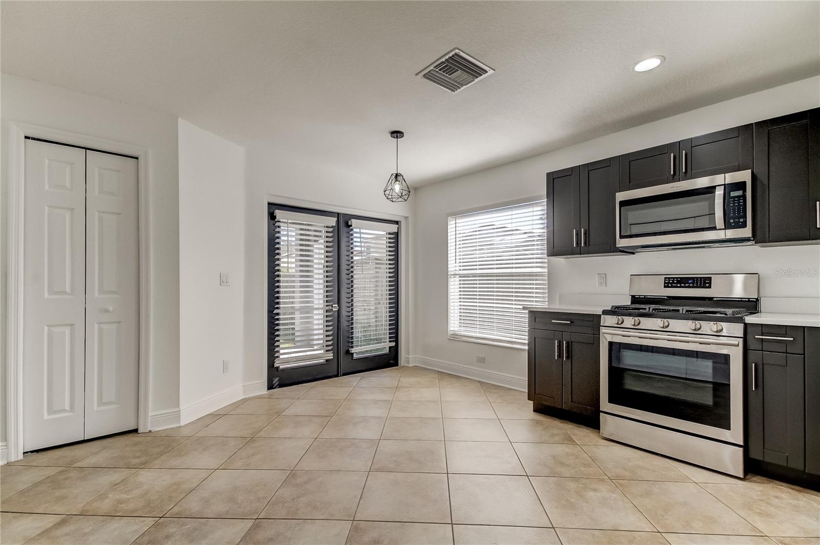 Image 15 of 54 For 6032 Lanshire Drive