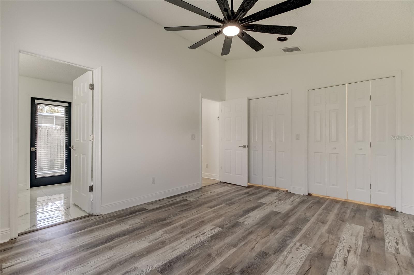 Image 28 of 54 For 6032 Lanshire Drive