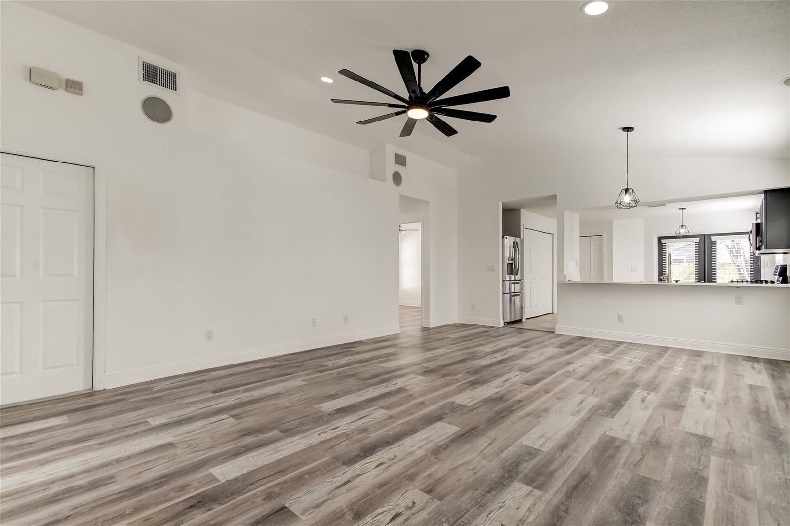 Image 3 of 54 For 6032 Lanshire Drive