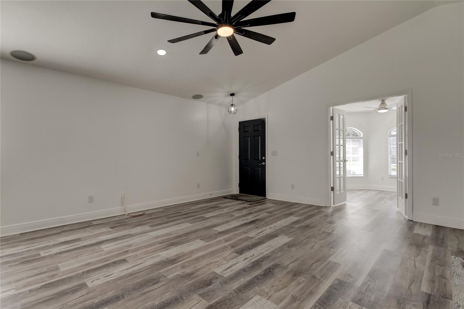 Image 5 of 54 For 6032 Lanshire Drive