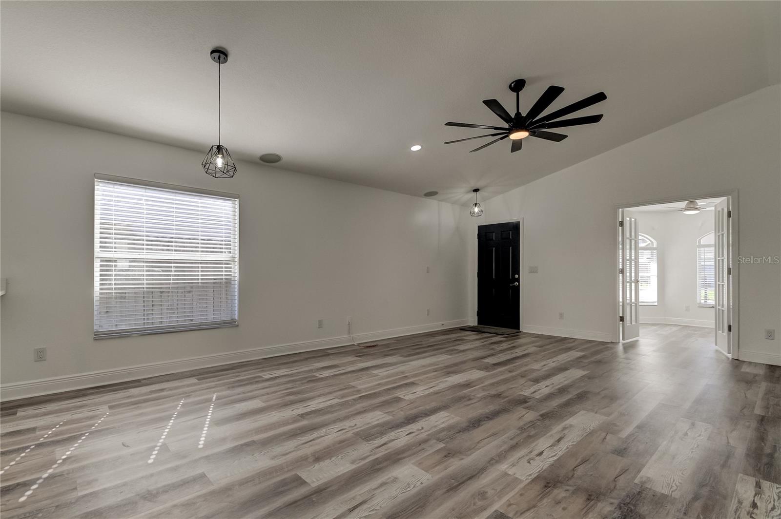 Image 9 of 54 For 6032 Lanshire Drive