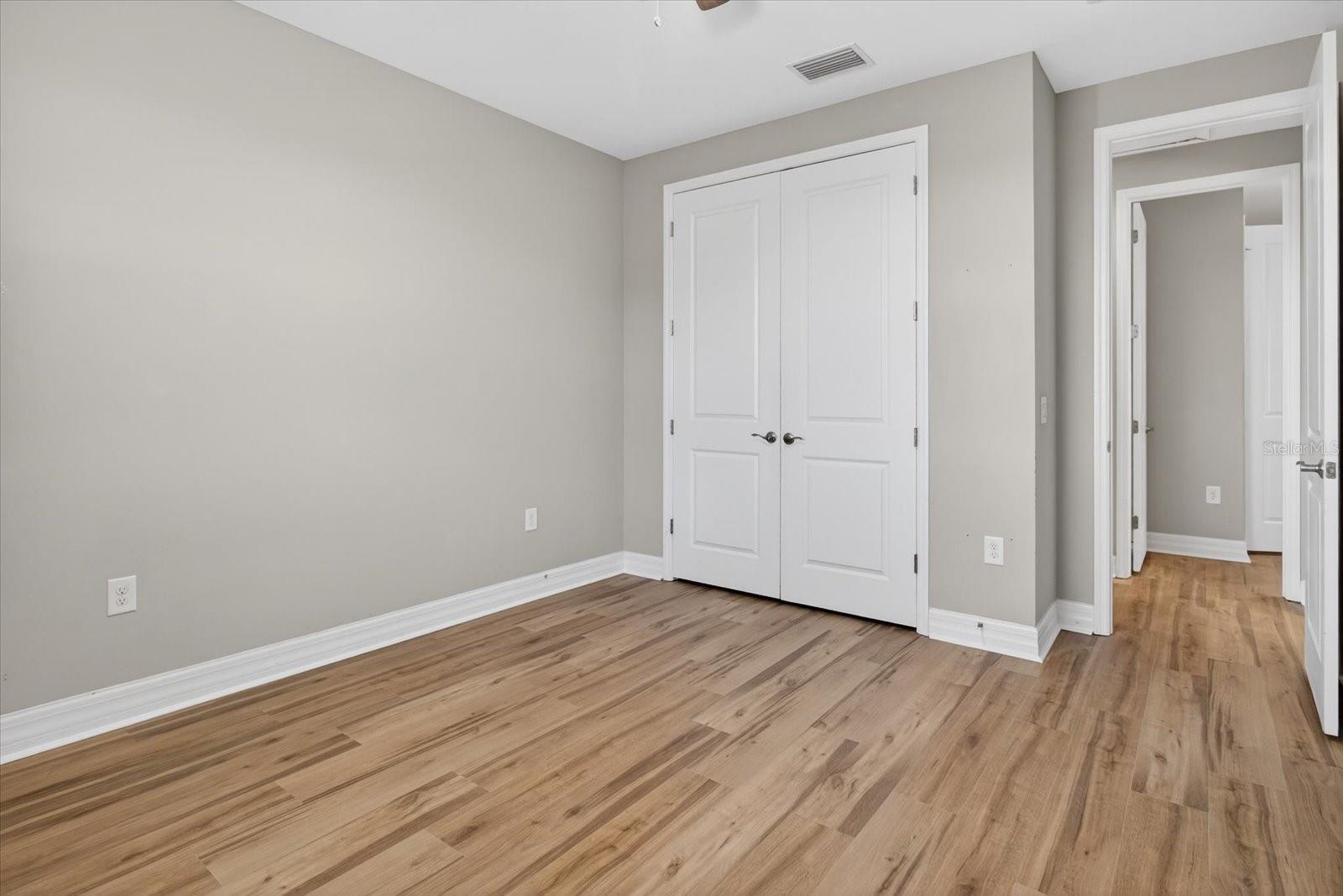 Image 39 of 55 For 2589 Gwynhurst Boulevard