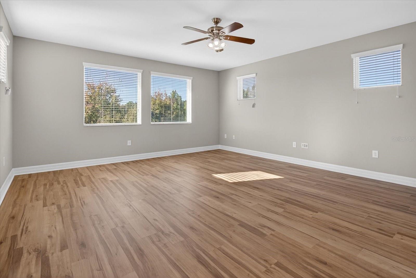 Image 43 of 55 For 2589 Gwynhurst Boulevard