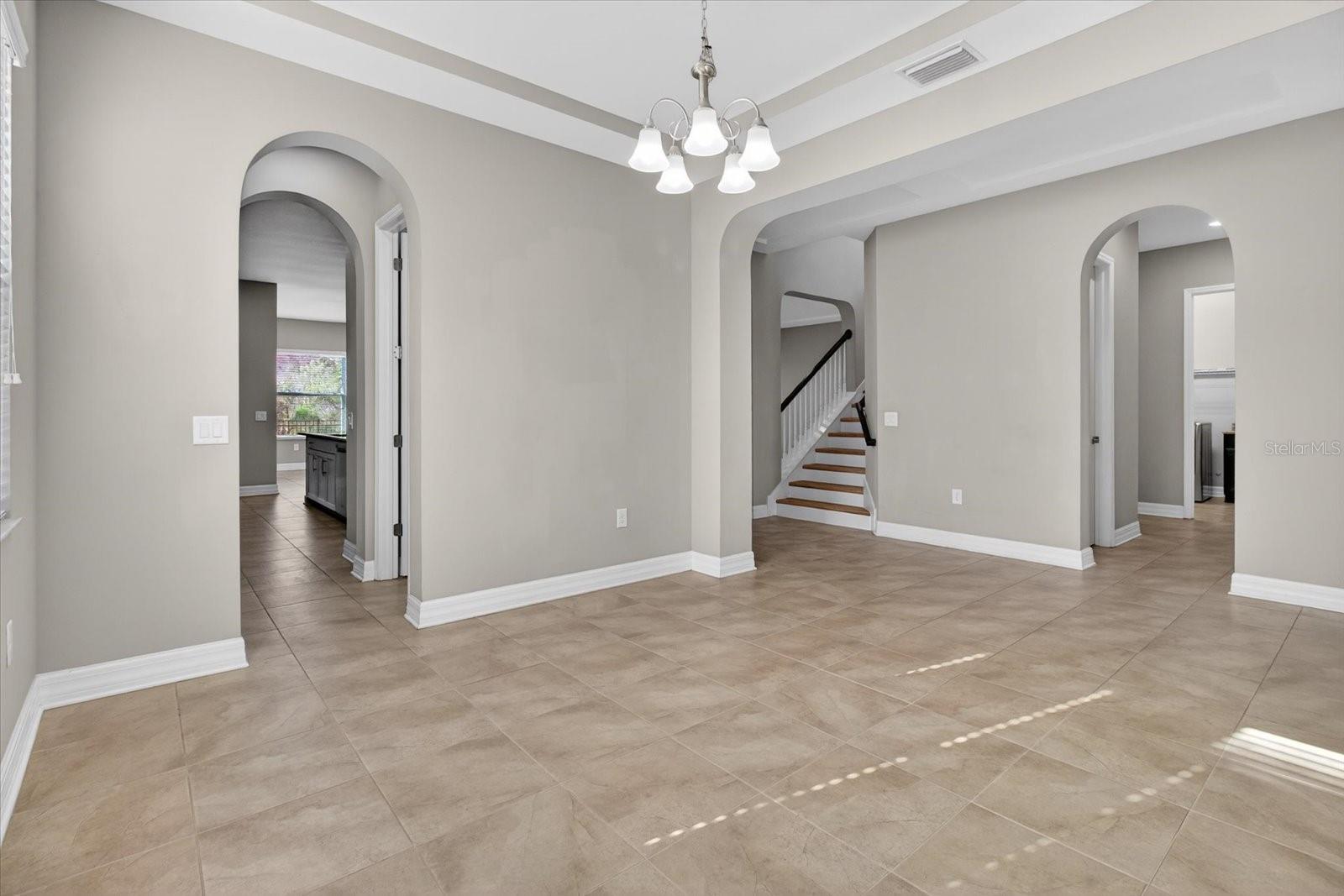 Image 7 of 55 For 2589 Gwynhurst Boulevard