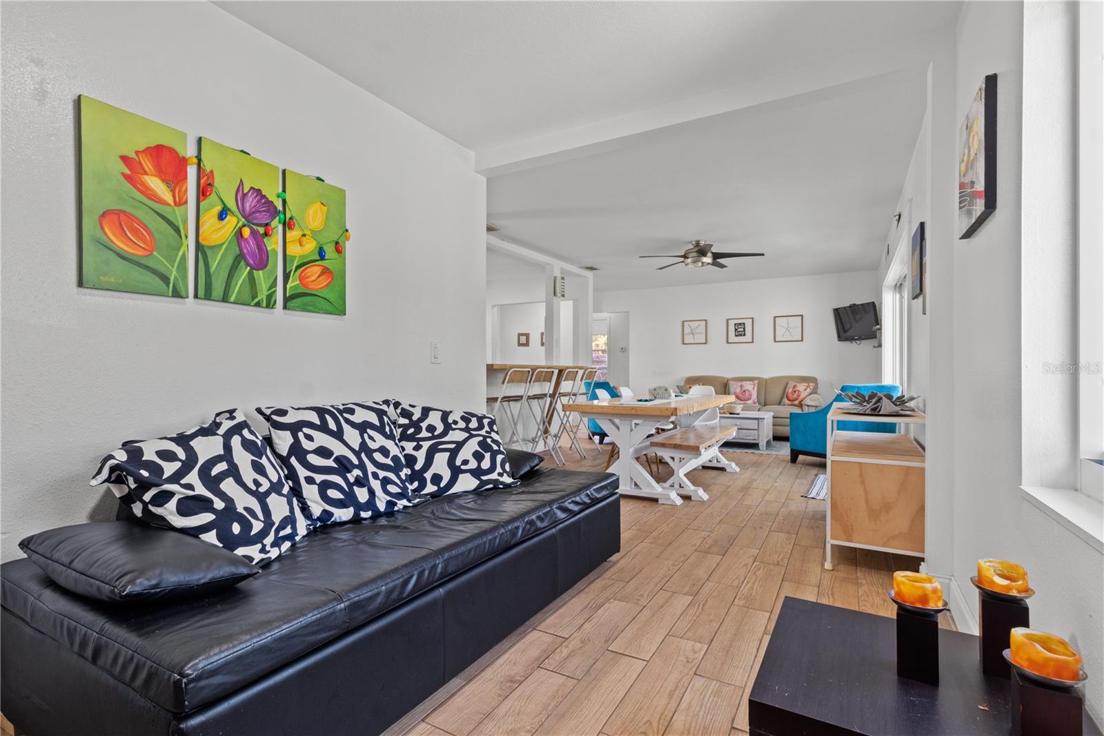 Image 12 of 25 For 604 Spencer Avenue