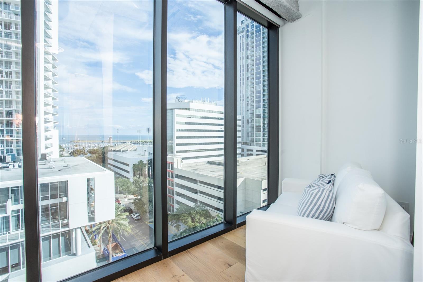 Image 18 of 51 For 175 2nd Street S 808