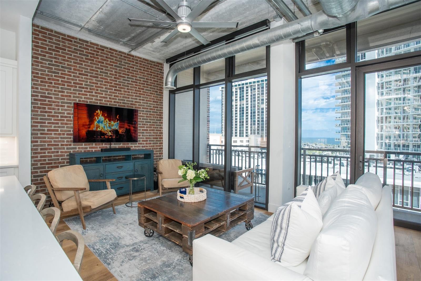 Image 2 of 51 For 175 2nd Street S 808