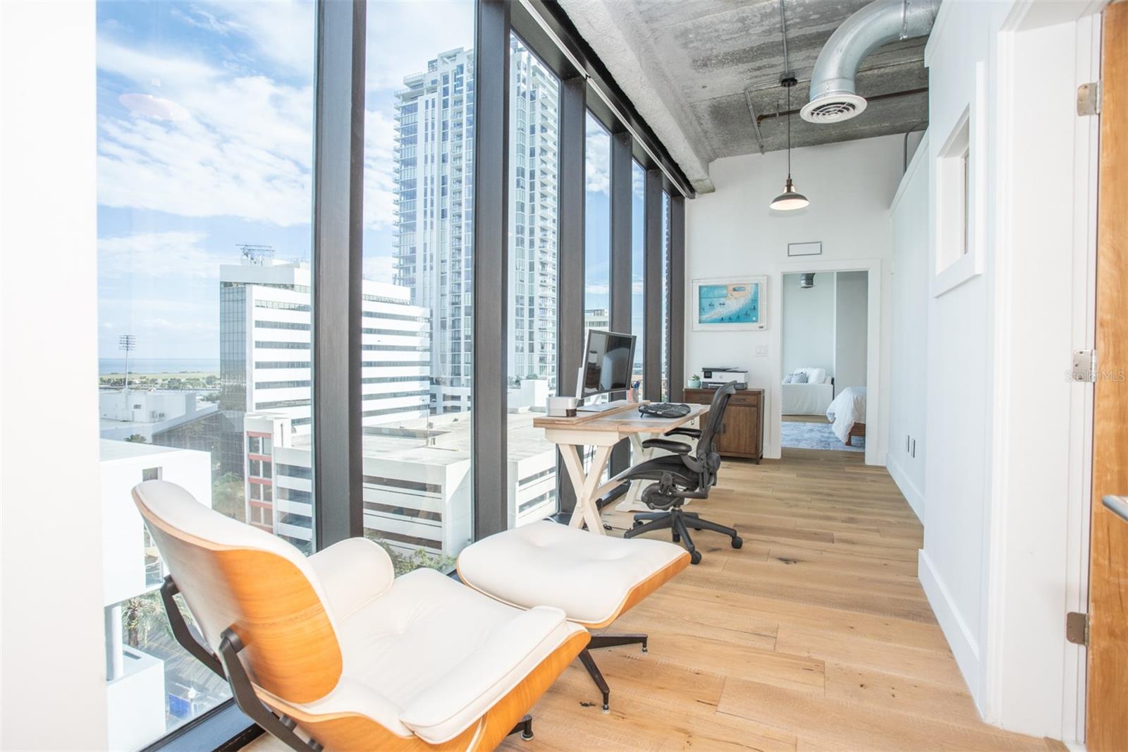 Image 25 of 51 For 175 2nd Street S 808