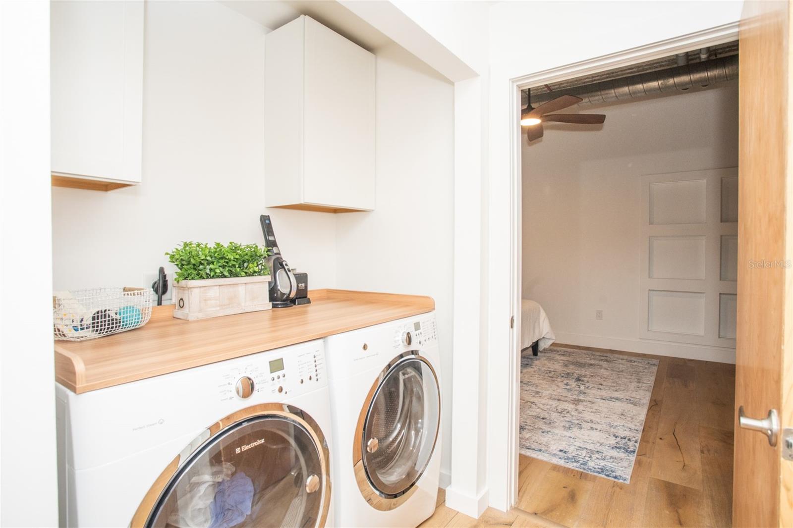 Image 30 of 51 For 175 2nd Street S 808