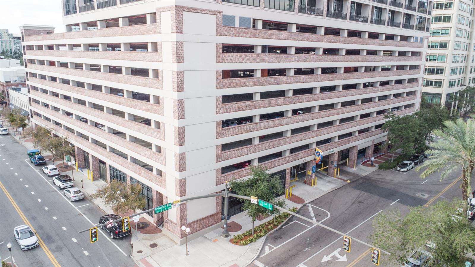 Image 39 of 51 For 175 2nd Street S 808