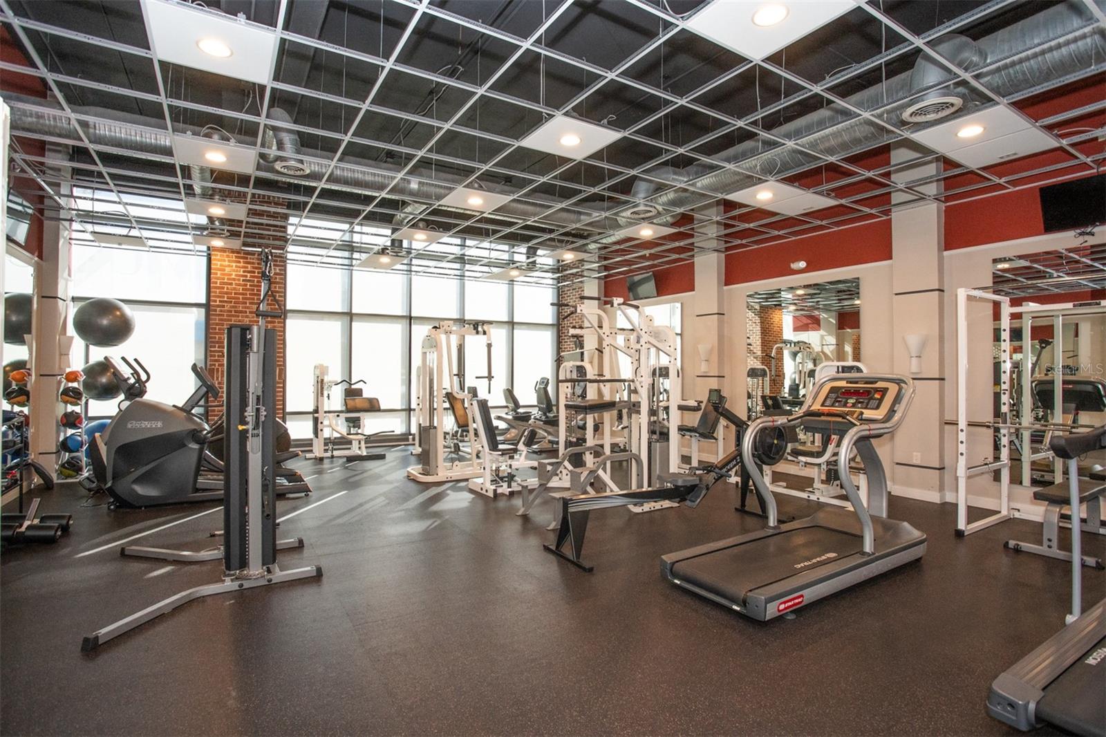 Image 48 of 51 For 175 2nd Street S 808