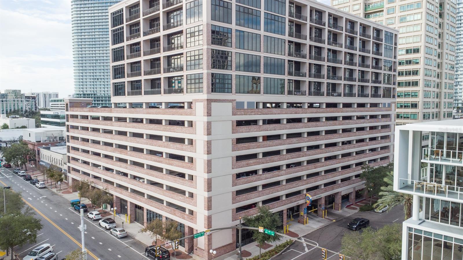 Image 49 of 51 For 175 2nd Street S 808