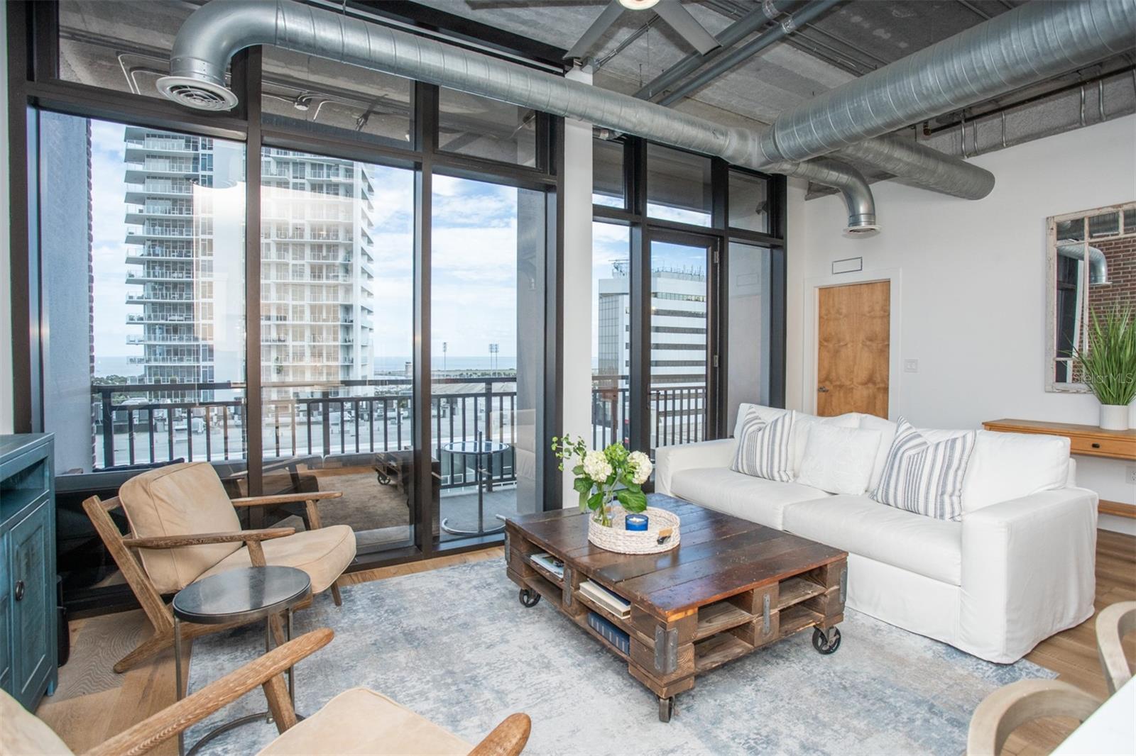 Image 7 of 51 For 175 2nd Street S 808