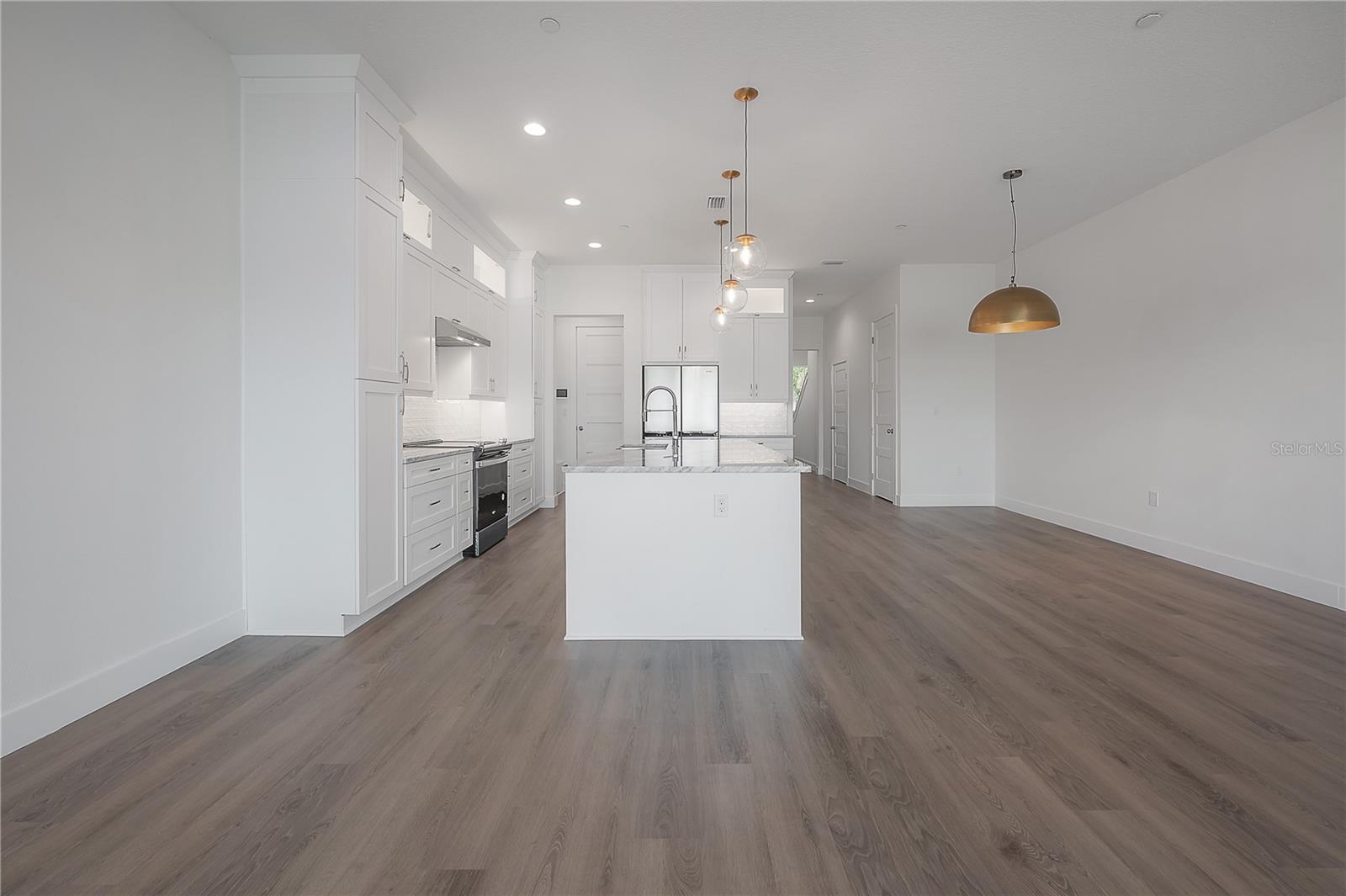 Image 24 of 66 For 5530 9th Street 3