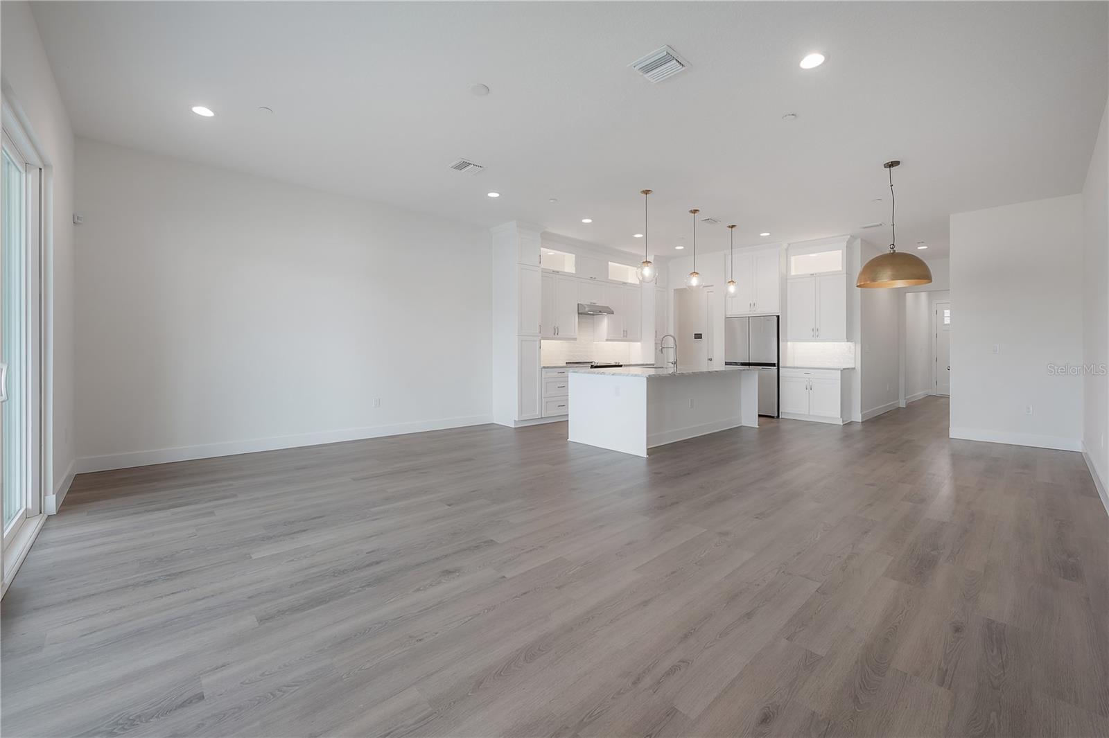 Image 26 of 66 For 5530 9th Street 3