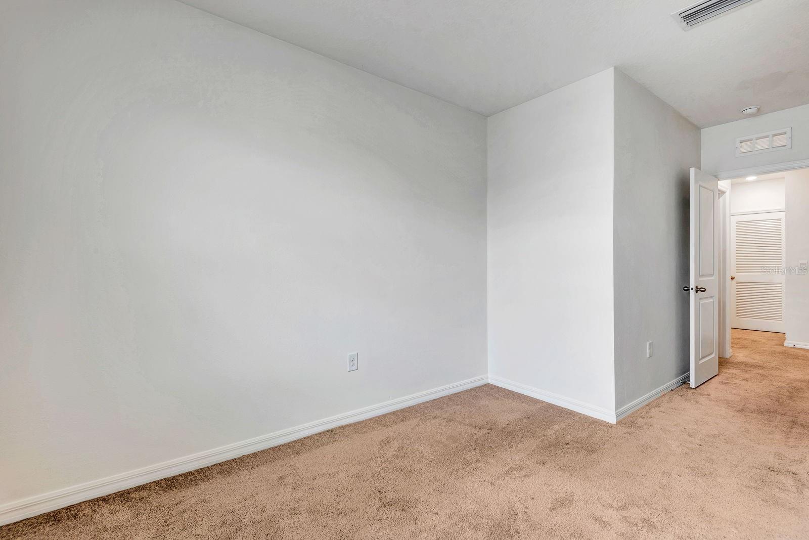 Image 38 of 51 For 136 Mangrove Shade Circle