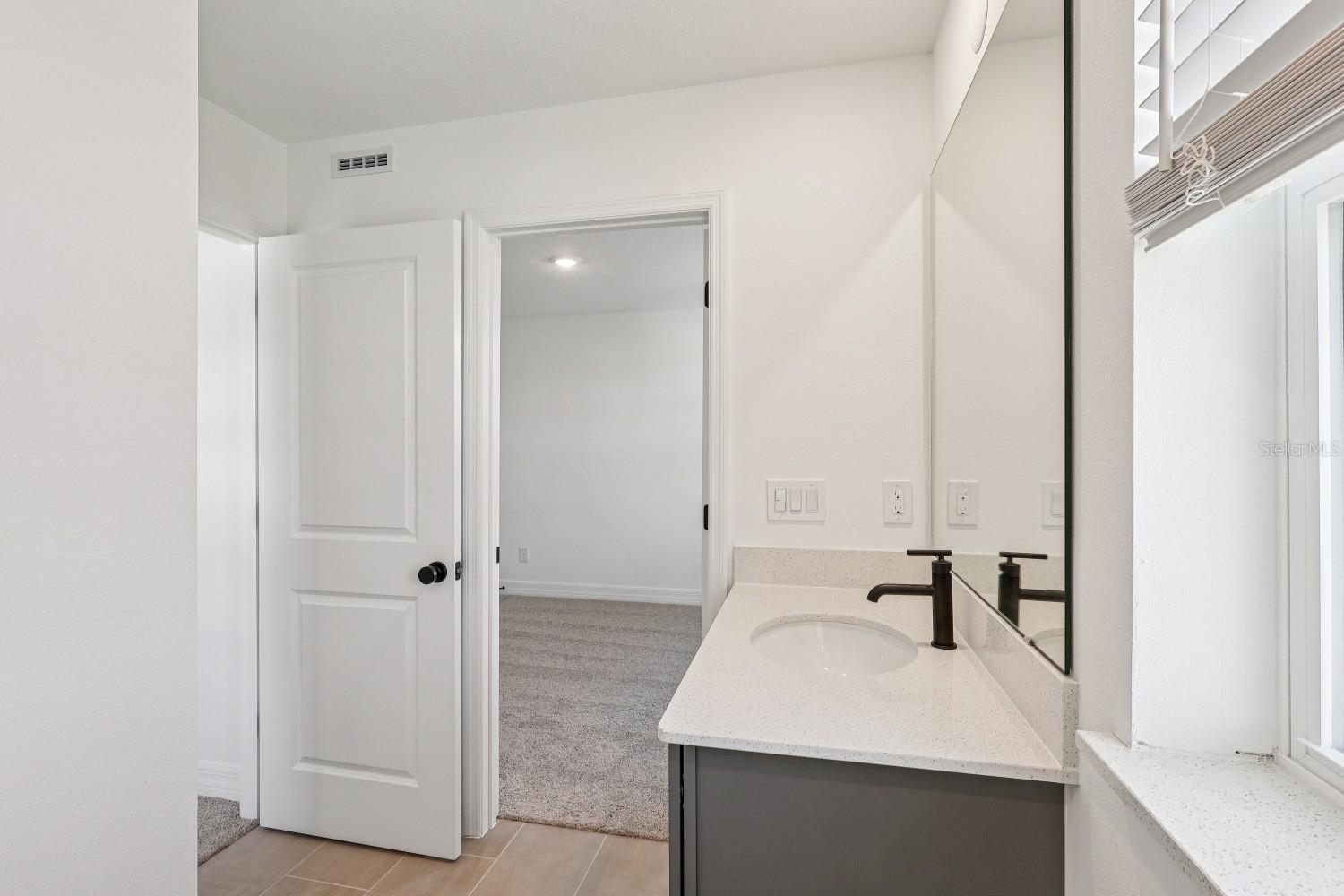 Image 28 of 38 For 17490 Northlake Grove Drive