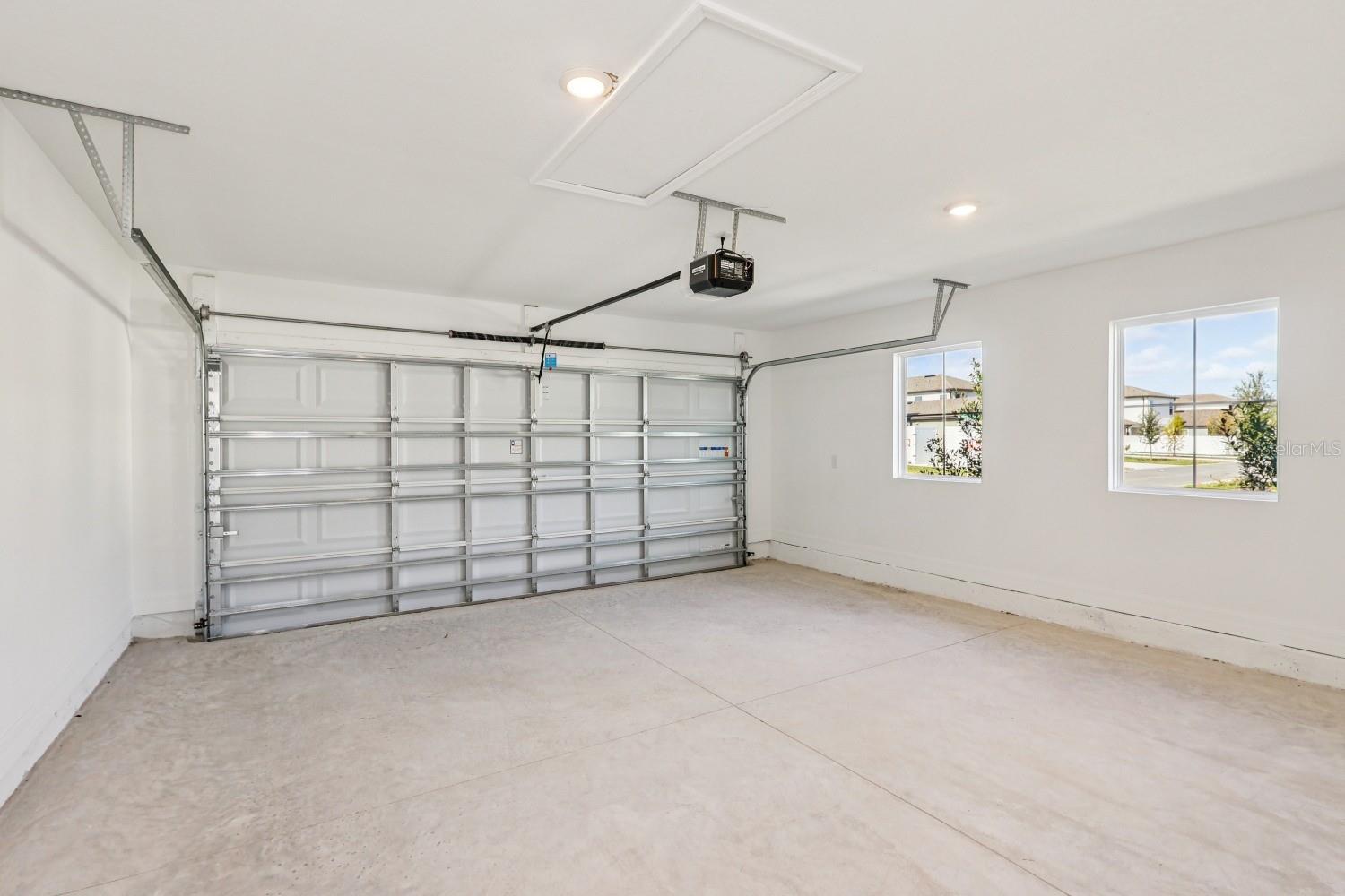 Image 32 of 38 For 17490 Northlake Grove Drive