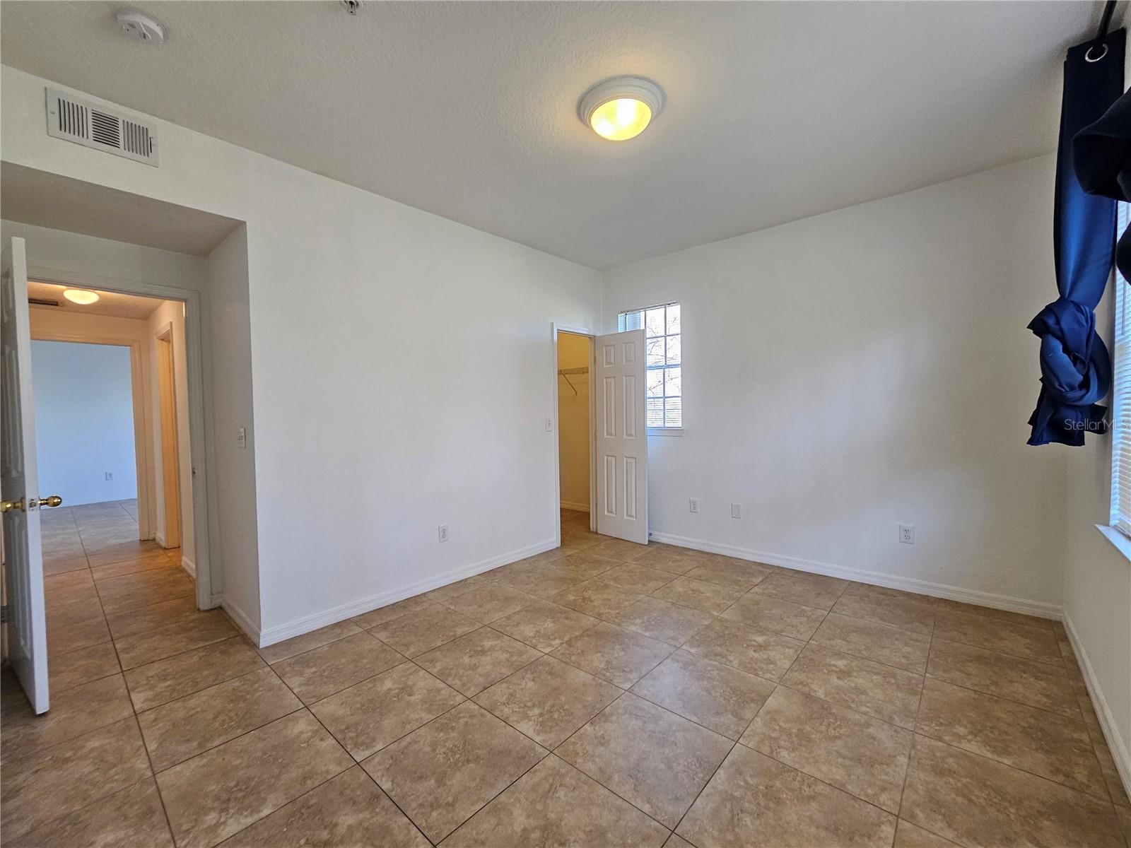 Image 20 of 50 For 13235 Sanctuary Cove Drive 204