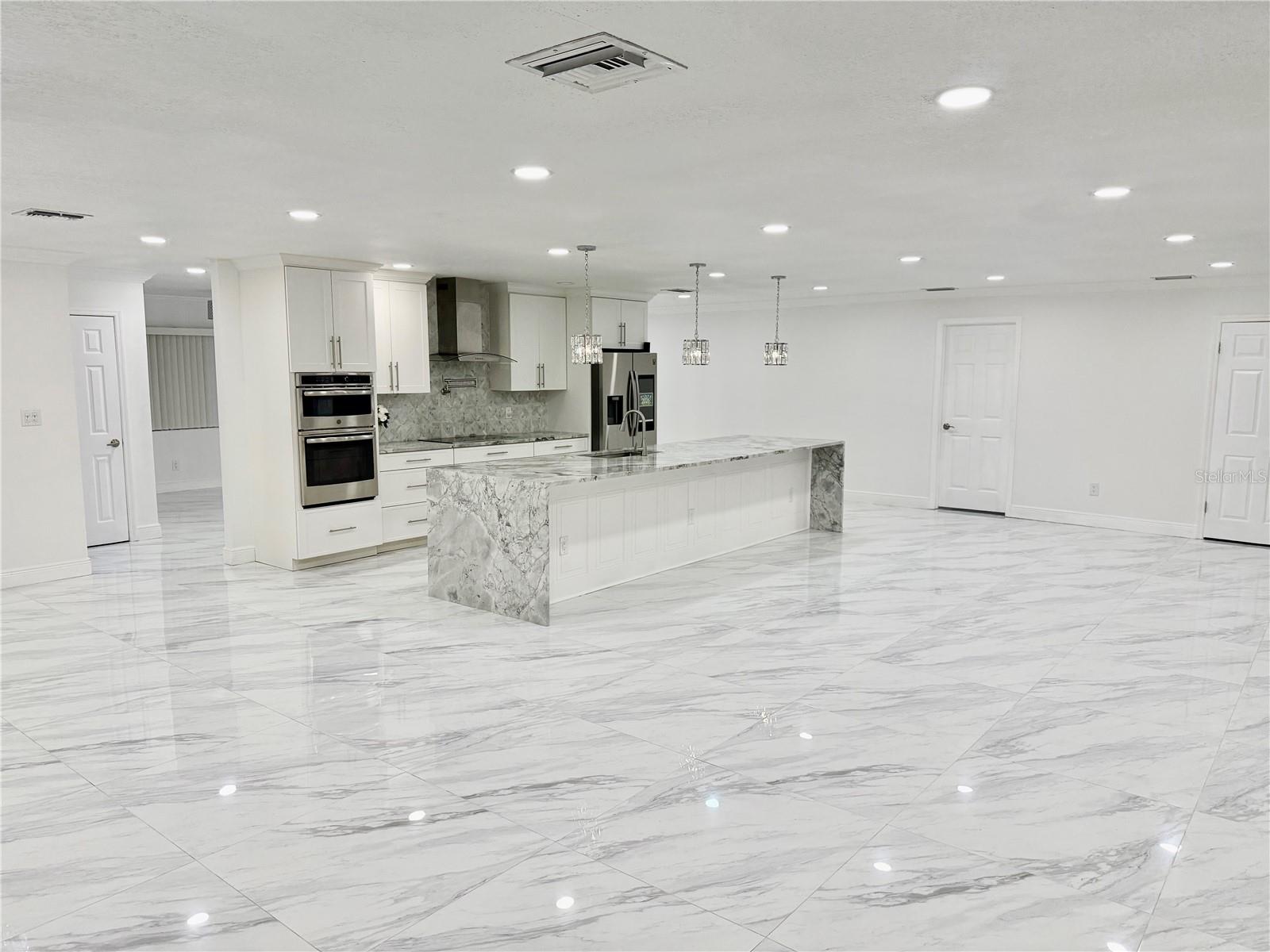 Image 38 of 43 For 7818 Cameron Avenue