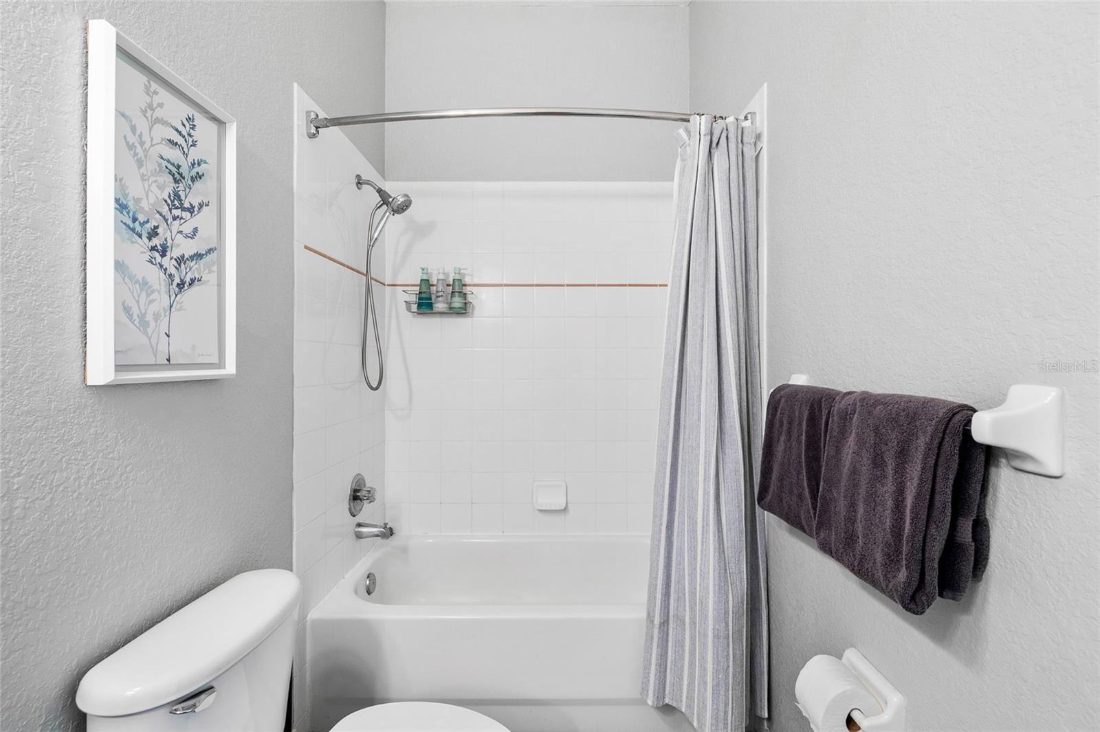 Image 14 of 34 For 608 Lucaya Loop 608