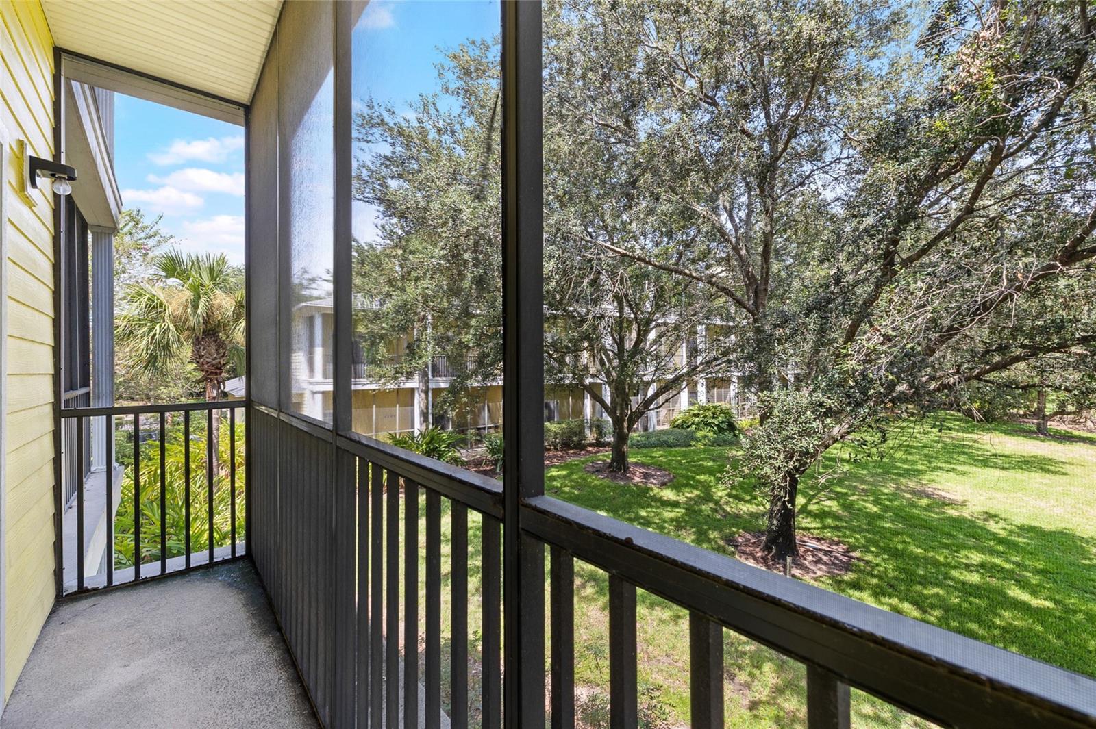 Image 23 of 34 For 608 Lucaya Loop 608