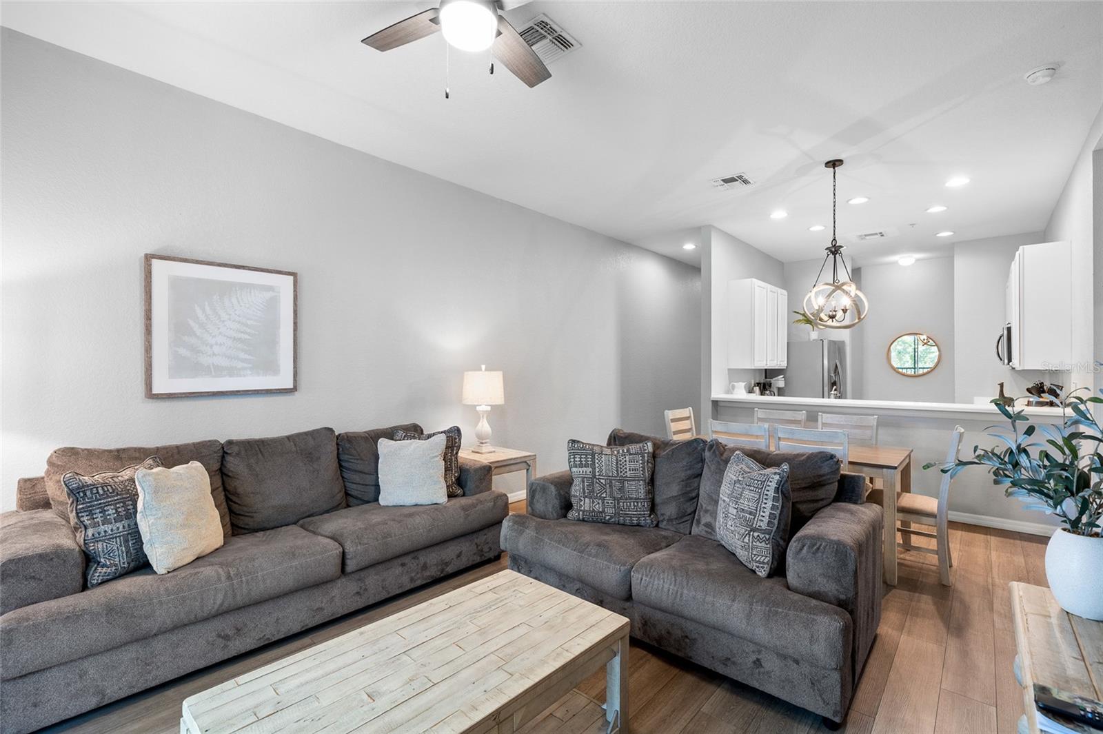 Image 6 of 34 For 608 Lucaya Loop 608