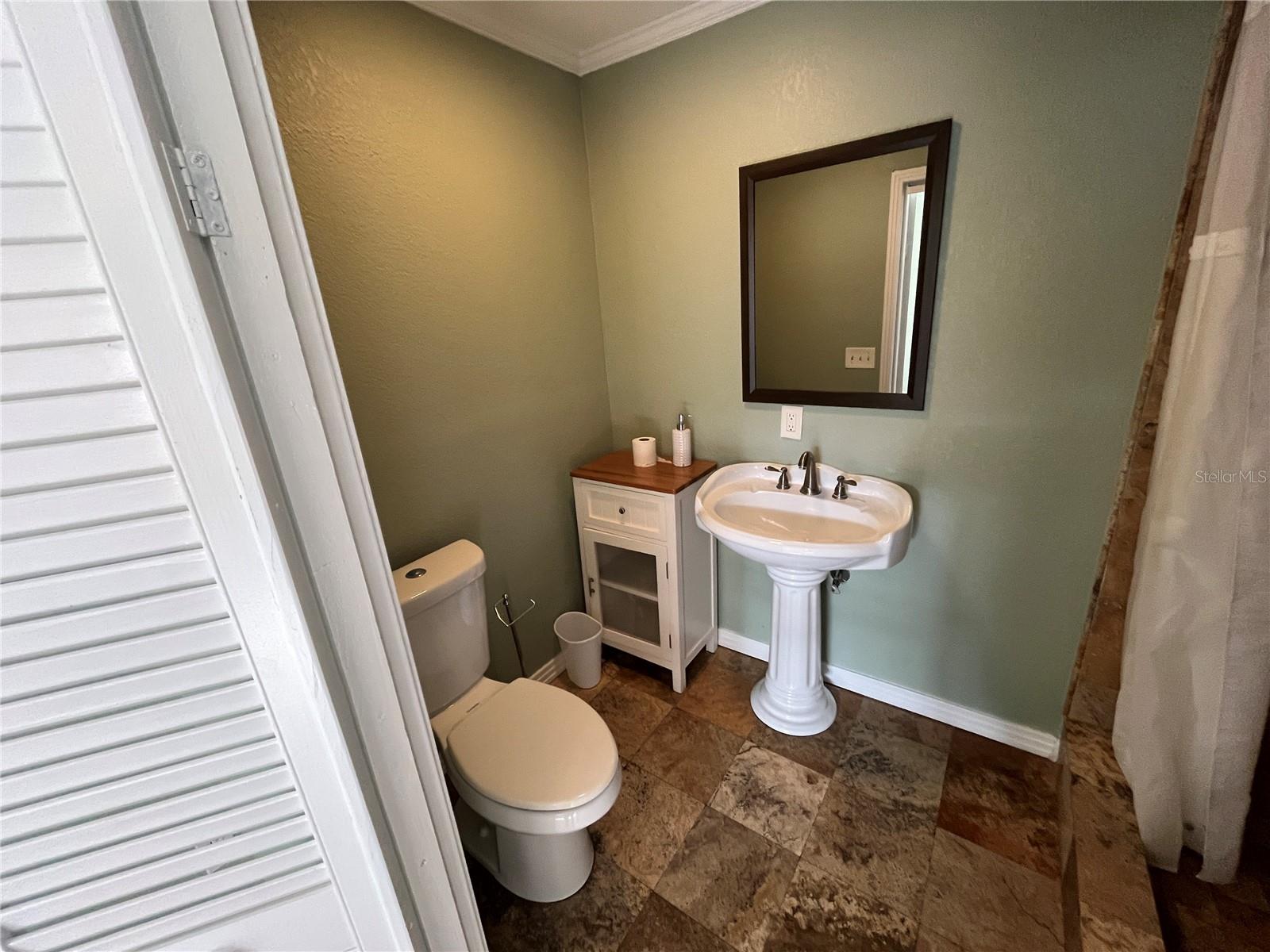 Image 11 of 19 For 3102 Woodrow Avenue