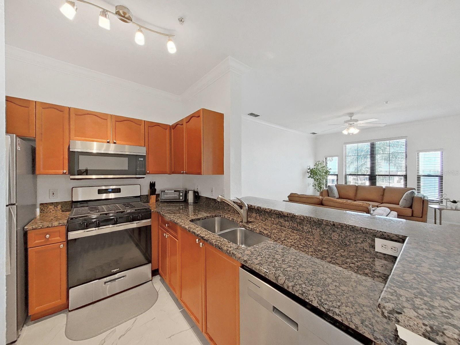 Image 21 of 57 For 2773 Via Cipriani 1322a