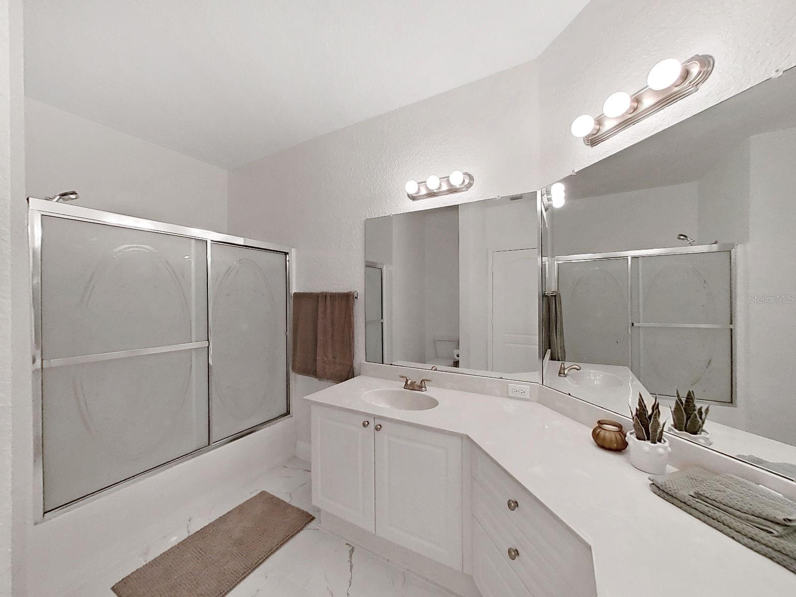 Image 35 of 57 For 2773 Via Cipriani 1322a