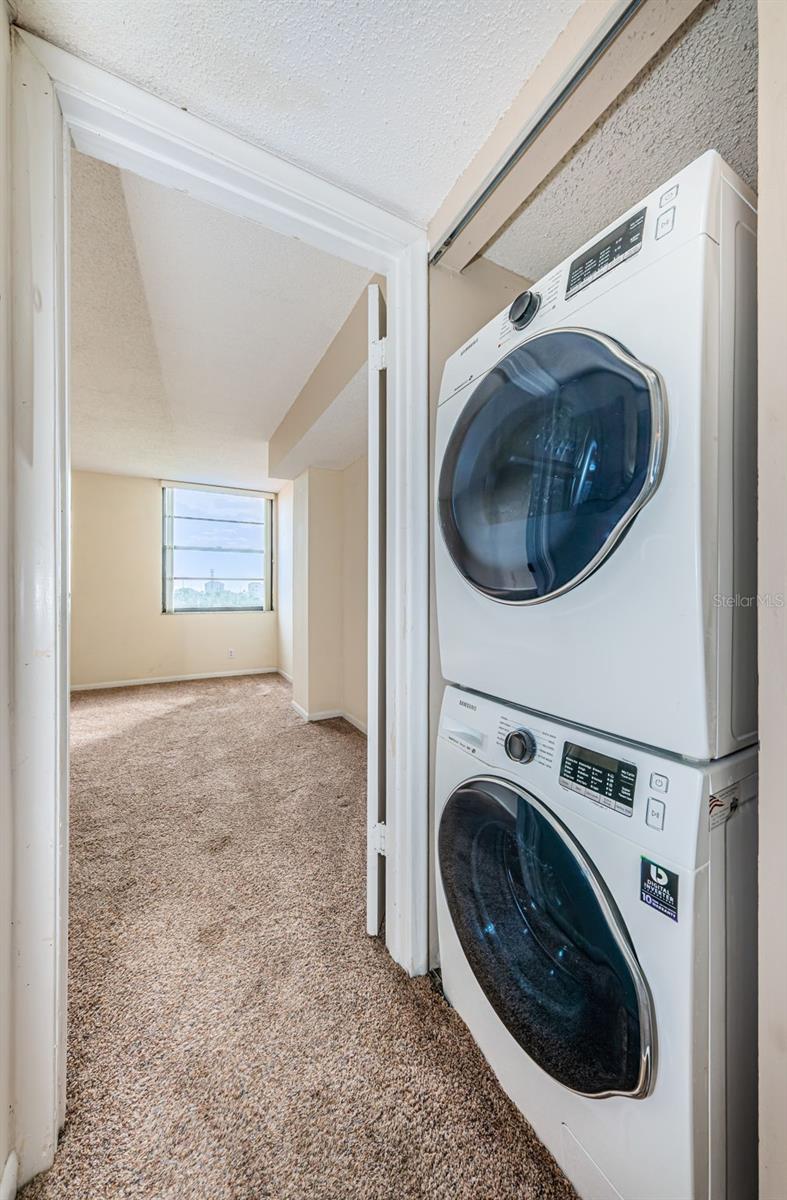 Image 25 of 44 For 6210 Sun Boulevard 408