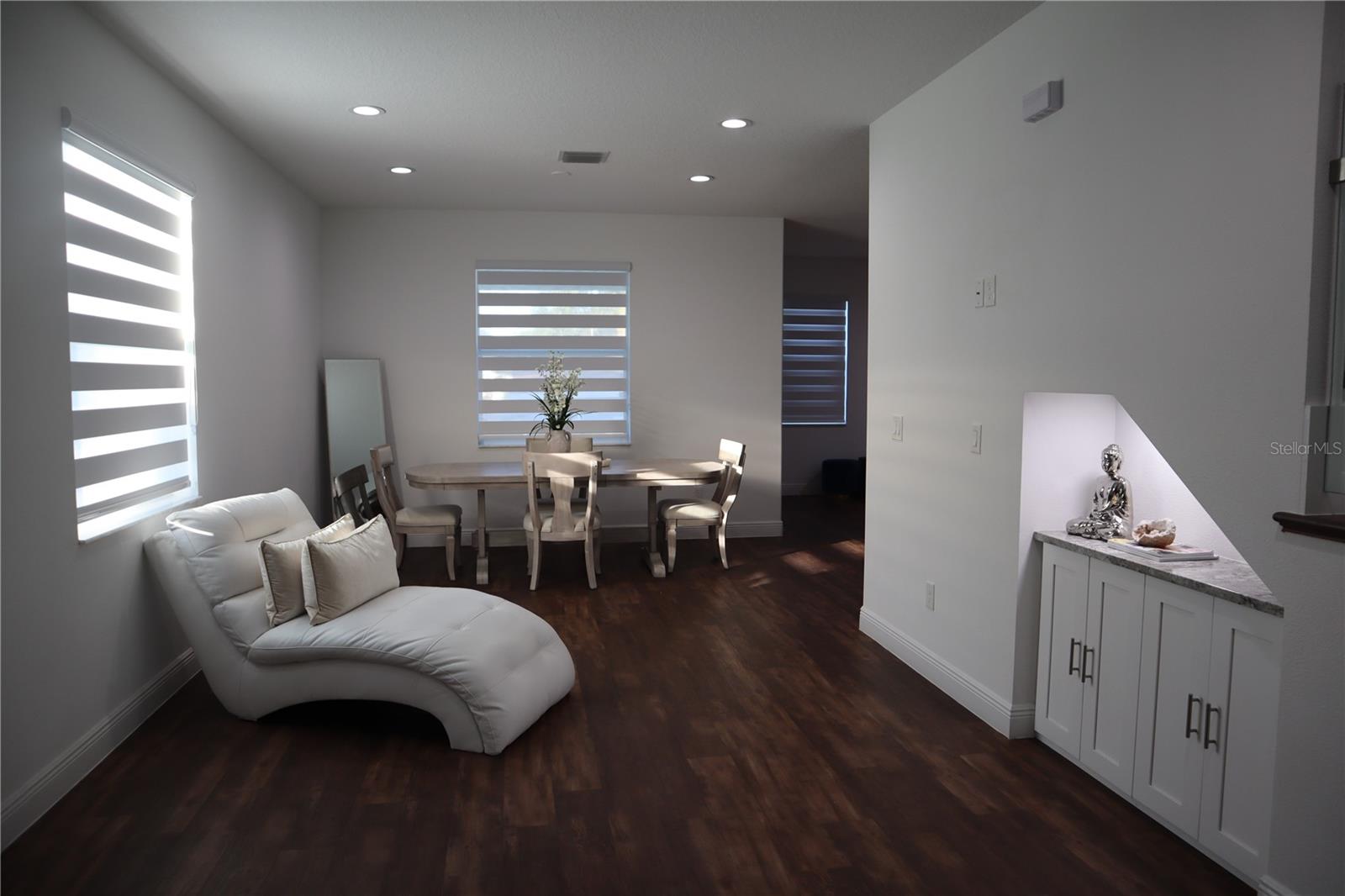 Image 15 of 38 For 8331 Peggy Street