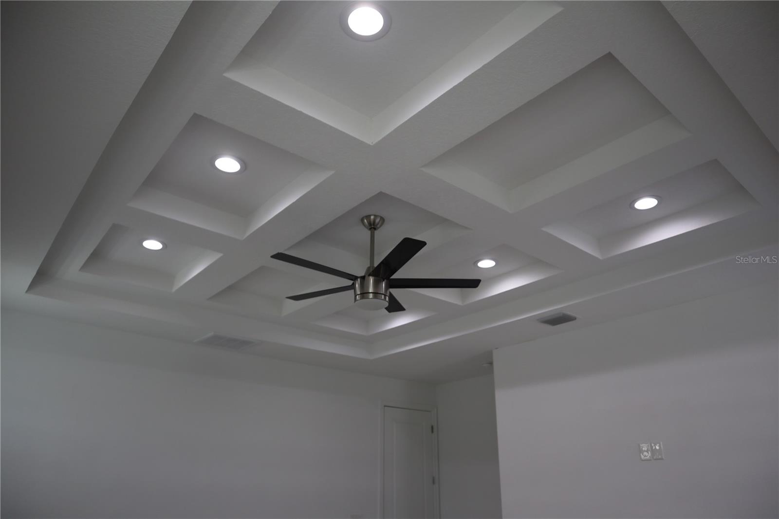 Image 24 of 38 For 8331 Peggy Street