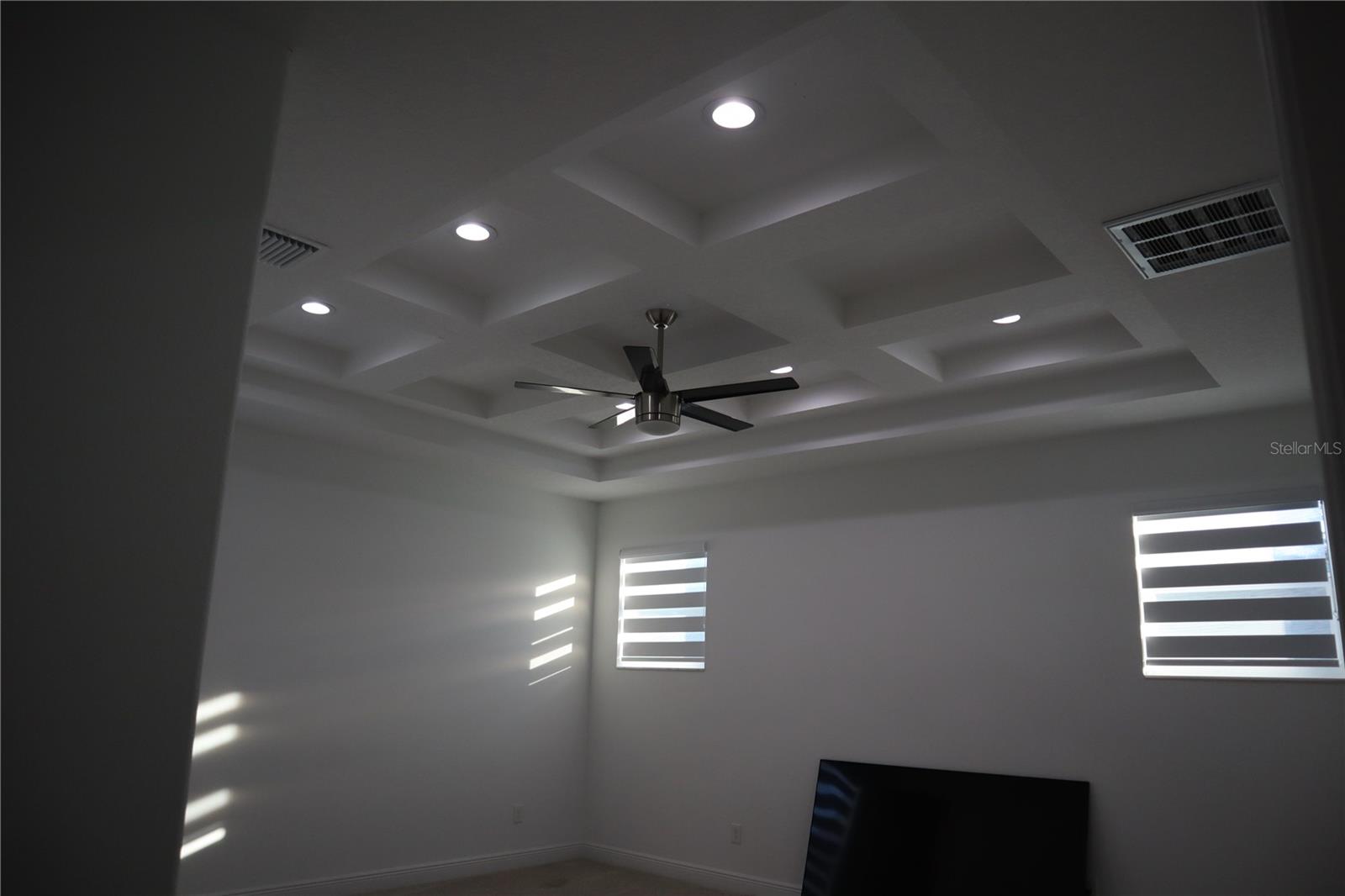 Image 25 of 38 For 8331 Peggy Street