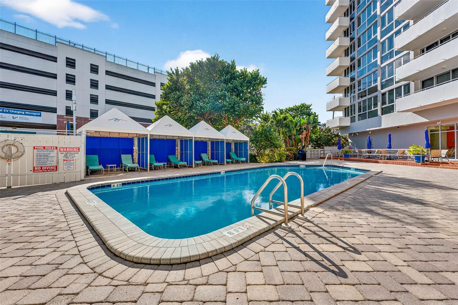 Image 8 of 58 For 470 3rd Street S 318