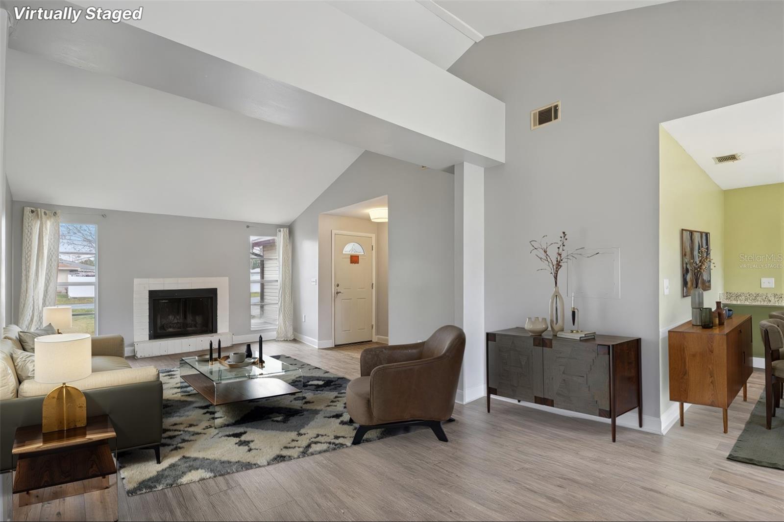 Image 10 of 33 For 2120 Country Loop N