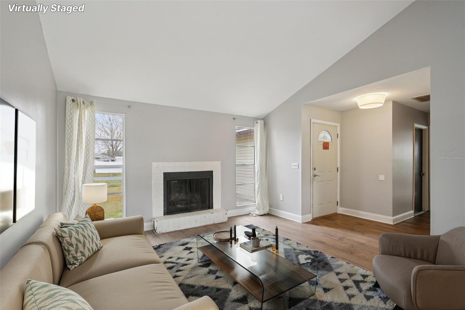 Image 2 of 33 For 2120 Country Loop N