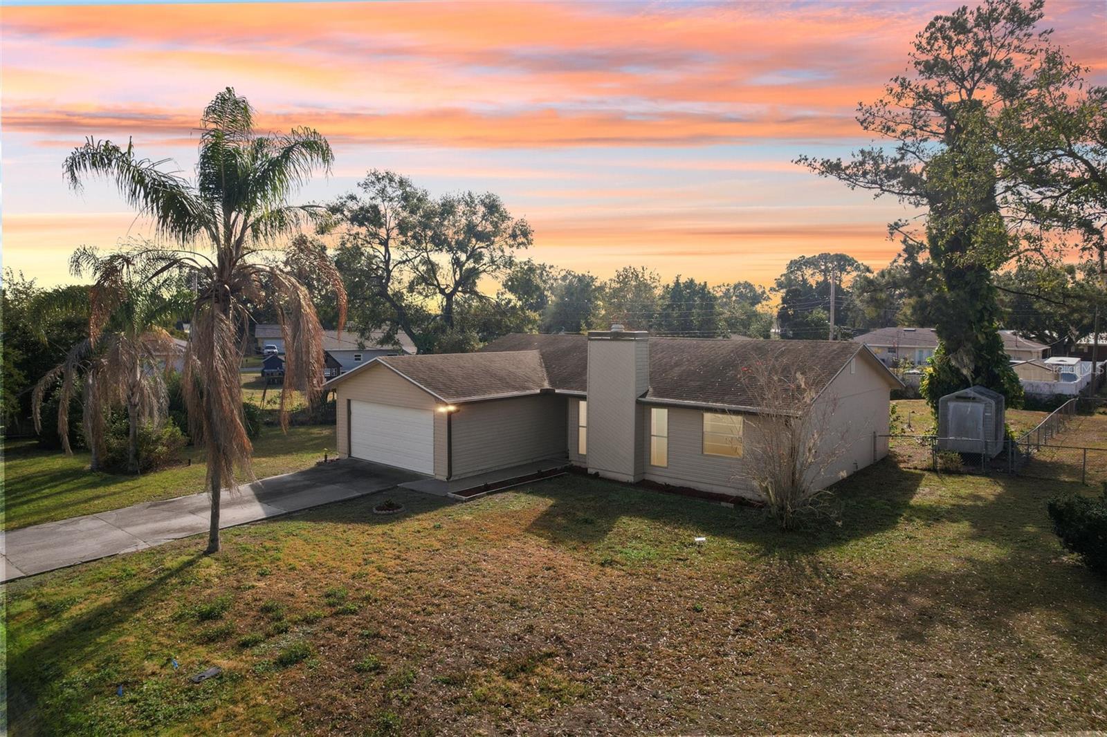 Image 30 of 33 For 2120 Country Loop N