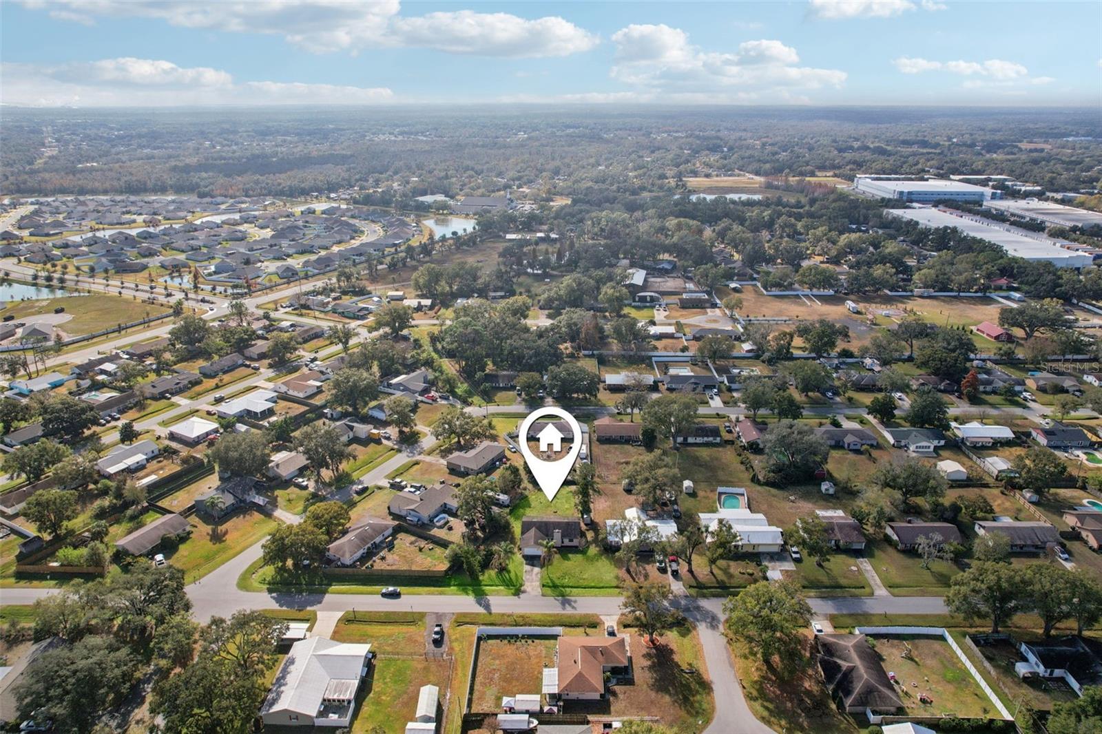 Image 32 of 33 For 2120 Country Loop N